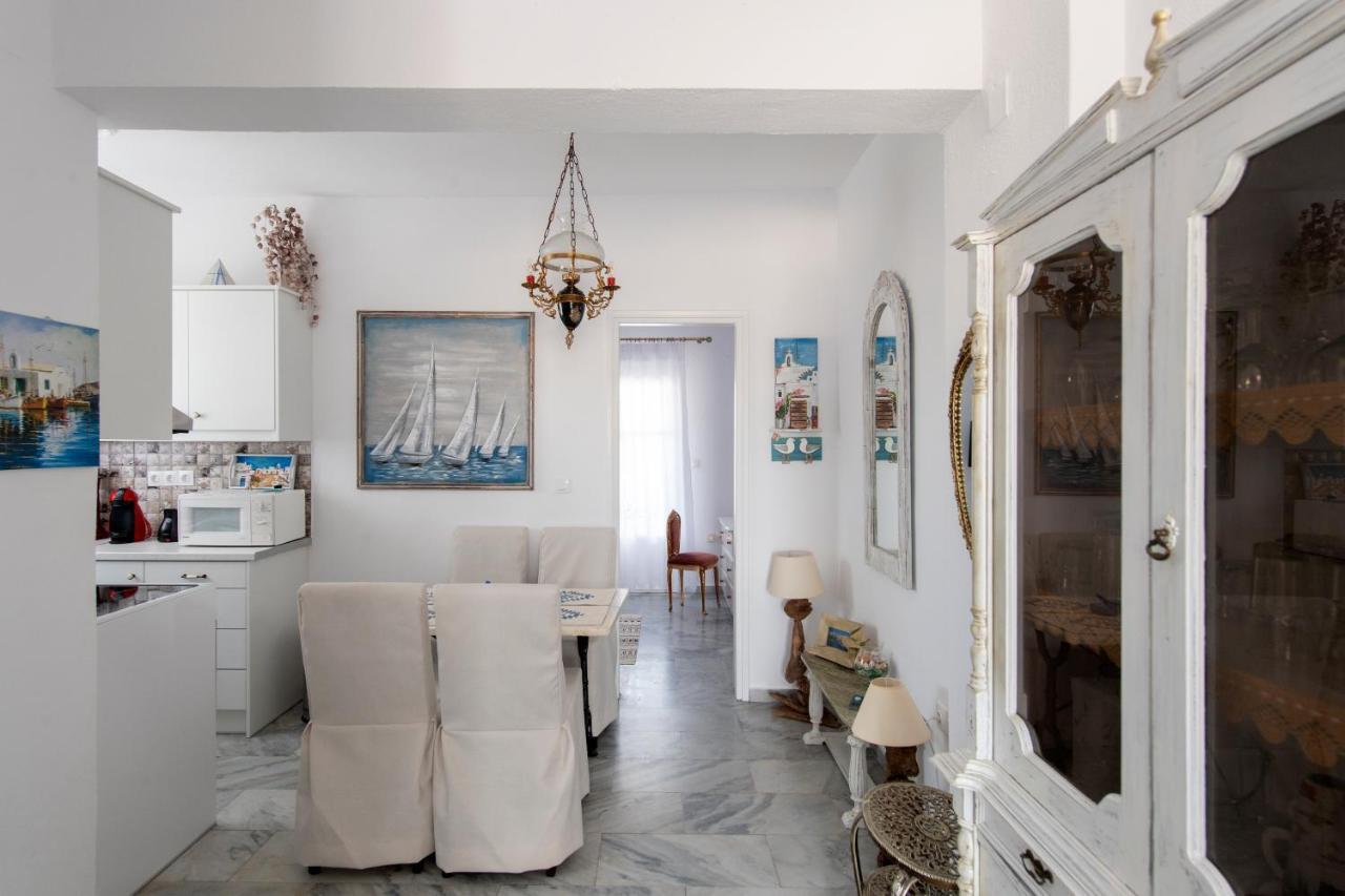 Ricos Two Bedroom House - Naoussa Paros Buitenkant foto